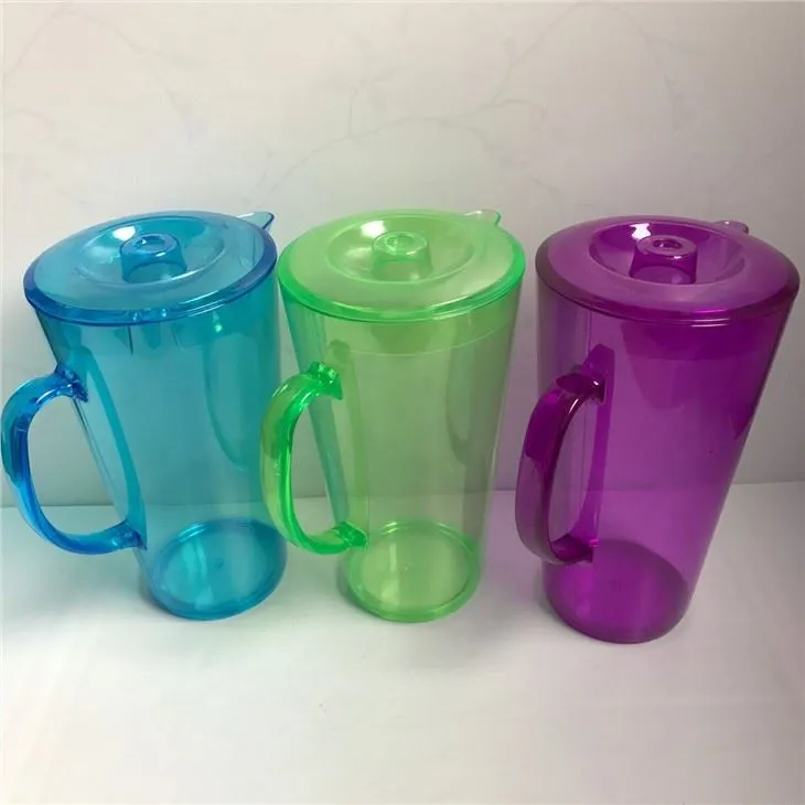 2 kwart tal-plastik pitcher