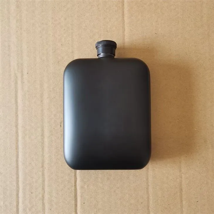 Flask tal-ġenbejn tal-likur tal-istainless steel